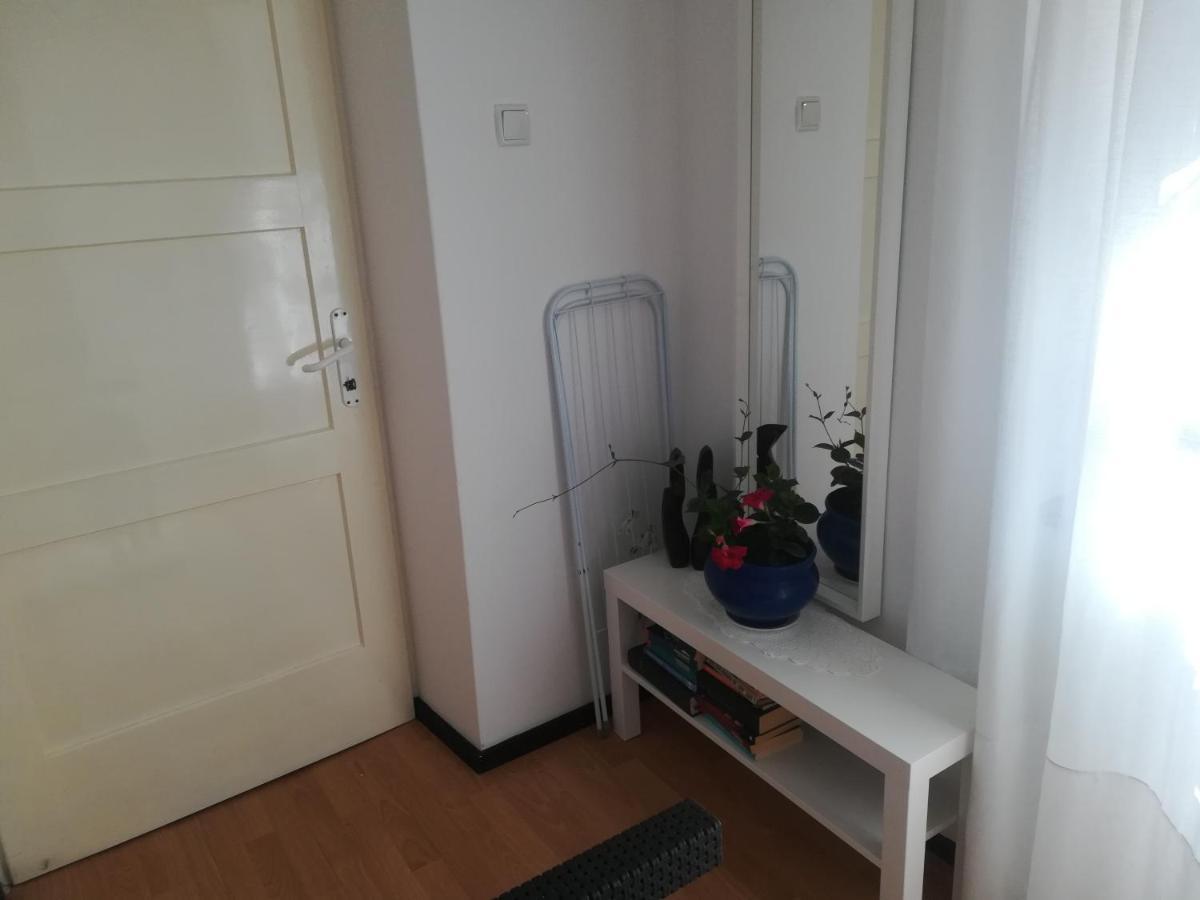 Apartman Legac Стариград Экстерьер фото