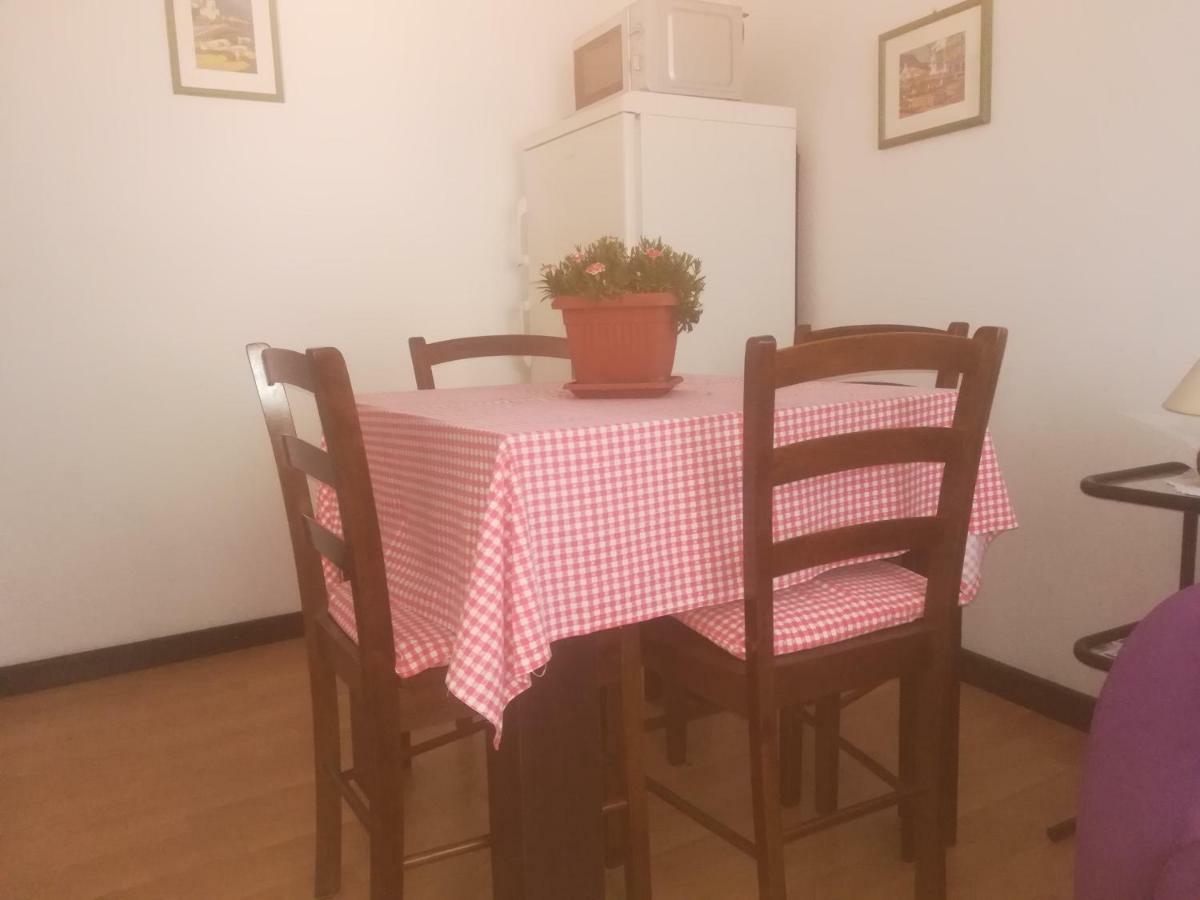 Apartman Legac Стариград Экстерьер фото